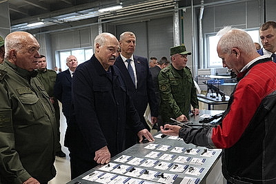 Лукашенко об отечественном стрелковом оружии: это очень важно, это основа любой армии