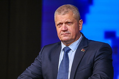 \"Такие встречи дают много полезной информации\". Богодель и Эйсмонт встретились с жителями Молодечно и Новополоцка