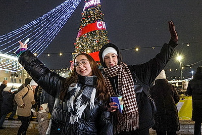 Новогодние гулянья проходят в столице и регионах