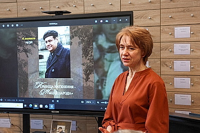 \"Рукописи и фронтовые переписки\". Что можно увидеть на выставке к 105-летию со дня рождения Ивана Мележа в Минске