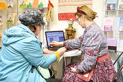 Фольклорные танцы и книги о подвигах. Презентация Армении и Молдовы прошла на Минской книжной выставке-ярмарке