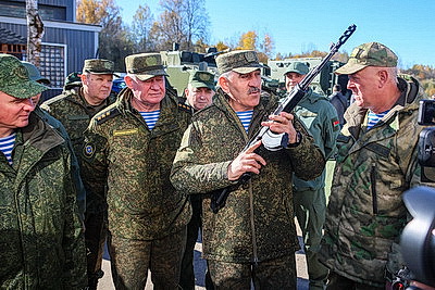 На полигоне Лосвидо прошел заключительный этап учения с миротворческими силами ОДКБ \"Нерушимое братство - 2026\"