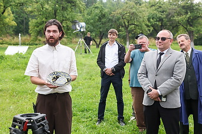 \"Молодежный детектив с атмосферой девяностых\". В Беларуси начались съемки новой киноленты \"Беларусьфильма\"