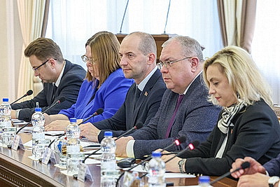 В Совете Республики и правительстве обсудили направления сотрудничества с Приморским краем