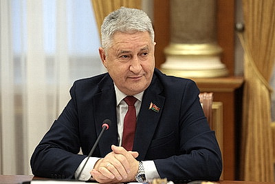 Ипатов - парламентариям ОДКБ: на фоне внешних угроз нацбезопасности Беларусь укрепляет оборонный потенциал