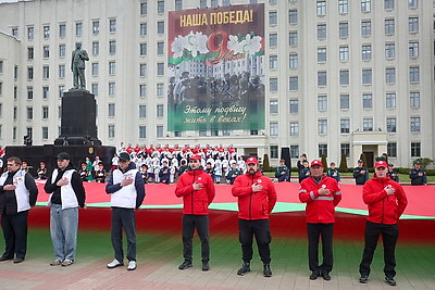 Исаченко о госсимволах: это наш национальный код и генетическая память
