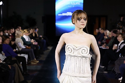 \"Созвездие\" зажигает звезды. Показ мод молодых дизайнеров прошел в лицее БГУ