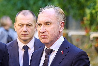 Круглый год в магазинах! Как выращивают овощи в тепличном хозяйстве \"ДОРОРС\"