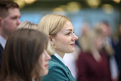 Молодые специалисты посетили Дворец Независимости