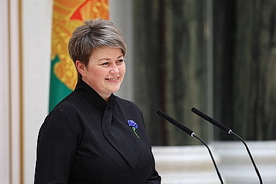 Для участников форума \"Женщина и будущее деревни\" провели экскурсию во Дворце Независимости