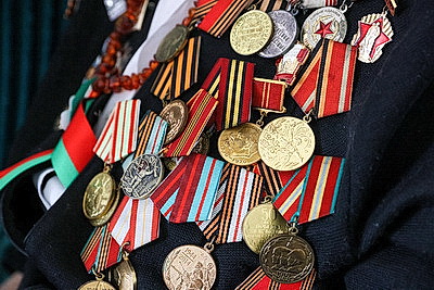 В Беларуси торжественно поздравляют ветеранов в преддверии Дня Победы