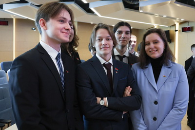 Победителей международных олимпиад чествовали в индустриальном парке \"Великий камень\"