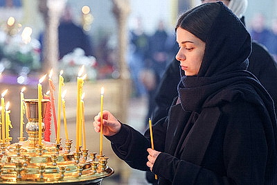 Православные верующие отмечают Пасху