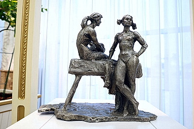 Представительницы сферы ЖКХ побывали с экскурсией во Дворце Независимости