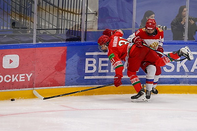 Сборная Беларуси-U18 по хоккею встретилась со сборной России-U17 в серии товарищеских матчей