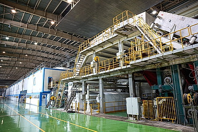 Добрушская бумажная фабрика за пятилетку утроила объемы производства