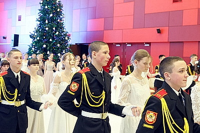 В Гомеле прошел областной новогодний кадетский бал