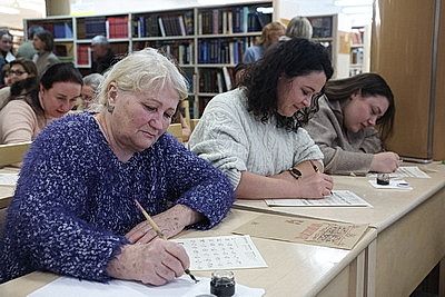 Образовательный проект \"Искусство и тайны ручного письма\" прошел в НББ