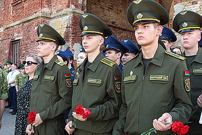 Память пограничников почтили в Бресте акцией \"Боевой расчет\"