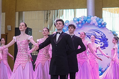 Бал-ассамблея \"Васильковая симфония\" состоялся в Гродно