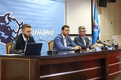 \"Находимся с тренерским штабом на одной волне\". Брылин о работе в \"Динамо\"
