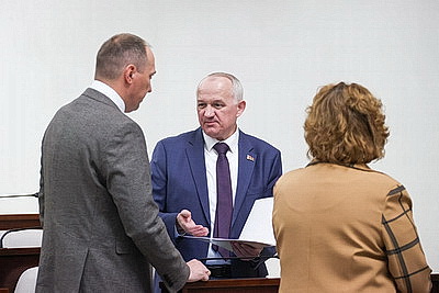 Депутаты утвердили отчет об исполнении республиканского бюджета за 2025 год