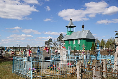 Православные верующие отметили Радуницу