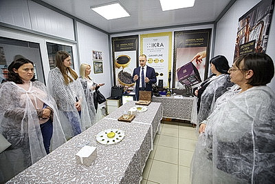 Уникальное производство черной икры в Дзержинском районе