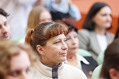 Диалоговая площадка \"Женщина в профессии: учим сердцем, вдохновляем примером\" прошла в гимназии №13 Минска