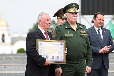 Пламя Вечного огня из Брестской крепости передадут в Центральный парк ВС России \"Патриот\"