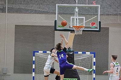 Баскетболисты \"Борисфена\" вышли в лидеры чемпионата Беларуси