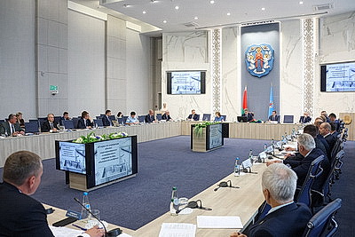 В Мингорисполкоме рассмотрели меры по сокращению объемов сверхнормативного строительства