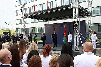 Лукашенко торжественно открыл Гродненскую областную клиническую больницу