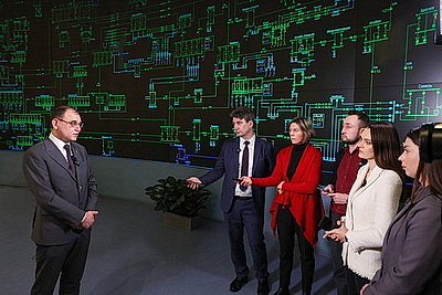 Как энергосистема Беларуси справляется с последствиями ледяного дождя, рассказал вице-премьер