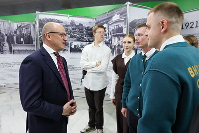 Лукашенко: единство белорусского народа равно независимости государства