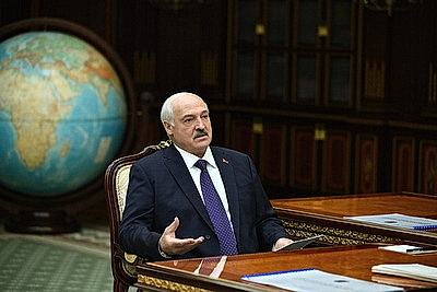 Лукашенко принял с докладом председателя Мингорисполкома