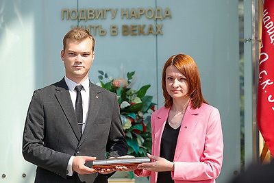 В музеи Гродно и Минска передали капсулы с посланием ветеранов ВОВ