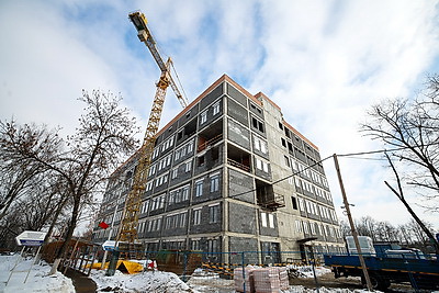 Кухарев посетил строительную площадку \"Газпром центра\" и нового корпуса 6-й ГКБ