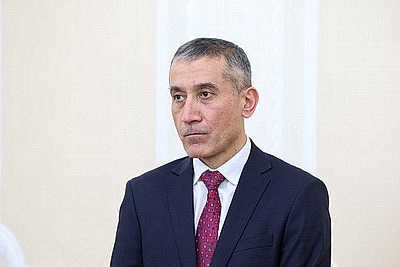 В правительстве прошла встреча с министром инвестиций, промышленности и торговли Узбекистана
