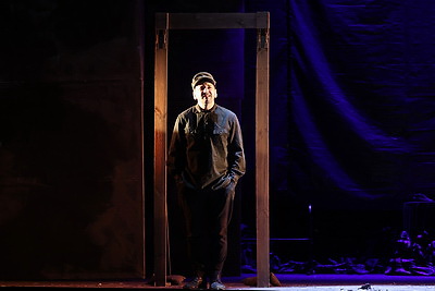 Могилевский драмтеатр готовит премьеру спектакля \"Трибунал\" по пьесе классика белорусской литературы