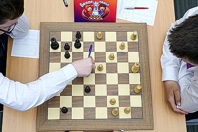 Финал республиканских соревнований по шахматам \"Белая ладья\" стартовал в Минске