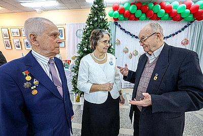 Общение родственных душ. Кочанова встретилась с ветеранами труда в Новополоцке