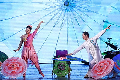 Китайские танцы и боевые искусства. В Минске прошел концерт к Празднику весны