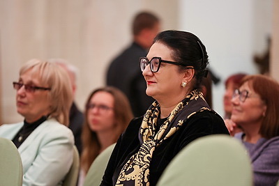 Инструмент с особой душевной организацией. БГАМ получила эксклюзивную скрипку из Швейцарии