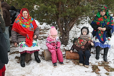Старинный обряд \"Чырачка\" провели в агрогородке Тонеж