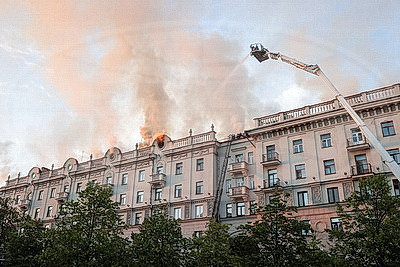 МЧС: пожар на ул.Ленина в Минске ликвидирован, никто не пострадал