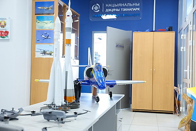 Способность превращать знания в действия. Снопков встретился с молодыми аналитиками