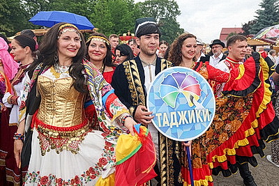 Объединяя культуры. XV Республиканский фестиваль национальных культур проходит в Гродно