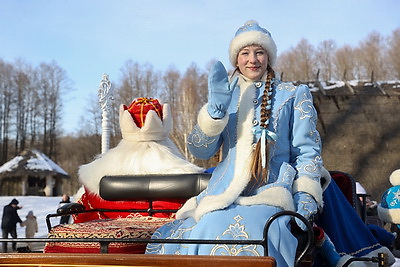 В Беловежской пуще отметили Масленицу и попрощались со Снегурочкой до следующей зимы