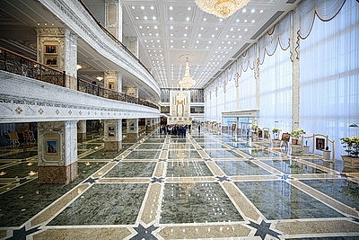 Для работников предприятий и социальной сферы Житковичского района провели экскурсию во Дворце Независимости